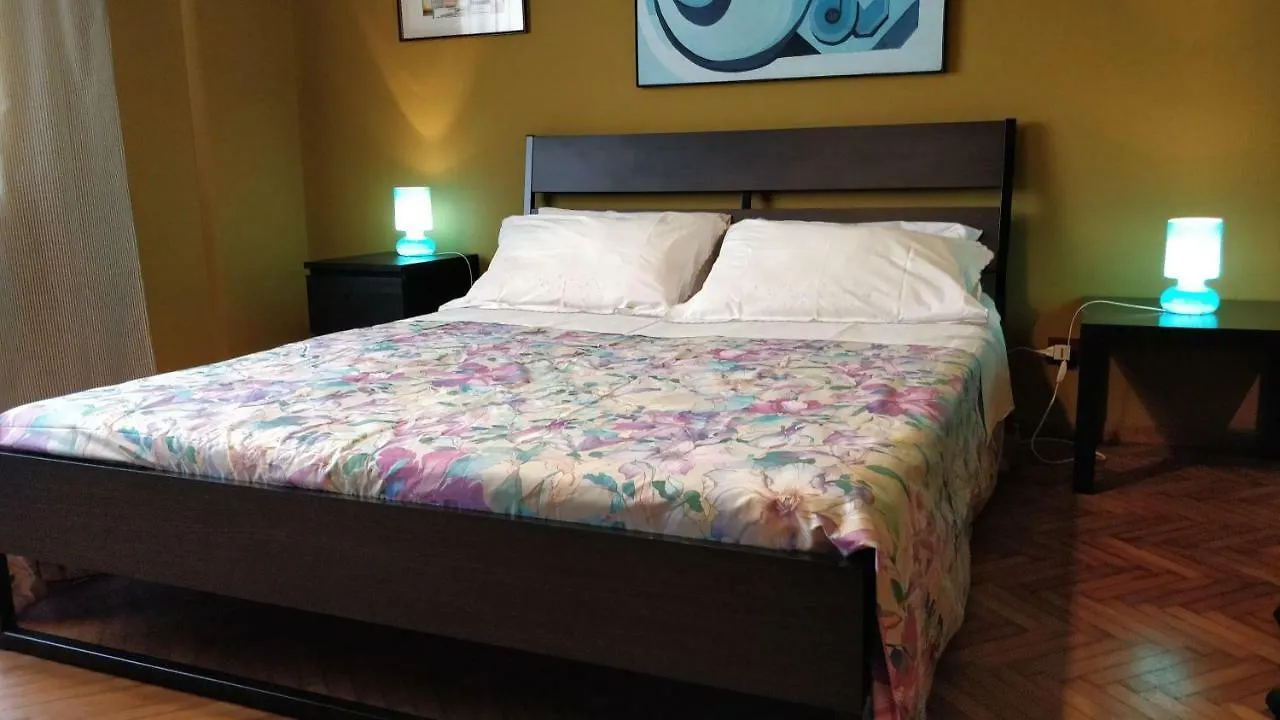 Apartment Suite Time Van Gogh CTA